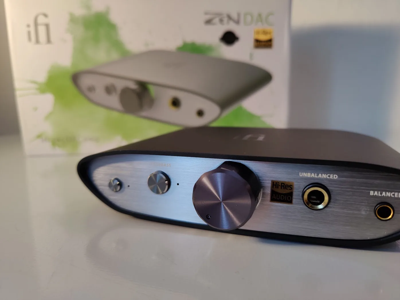 Review: iFi Zen DAC V2 - Headphone Corner
