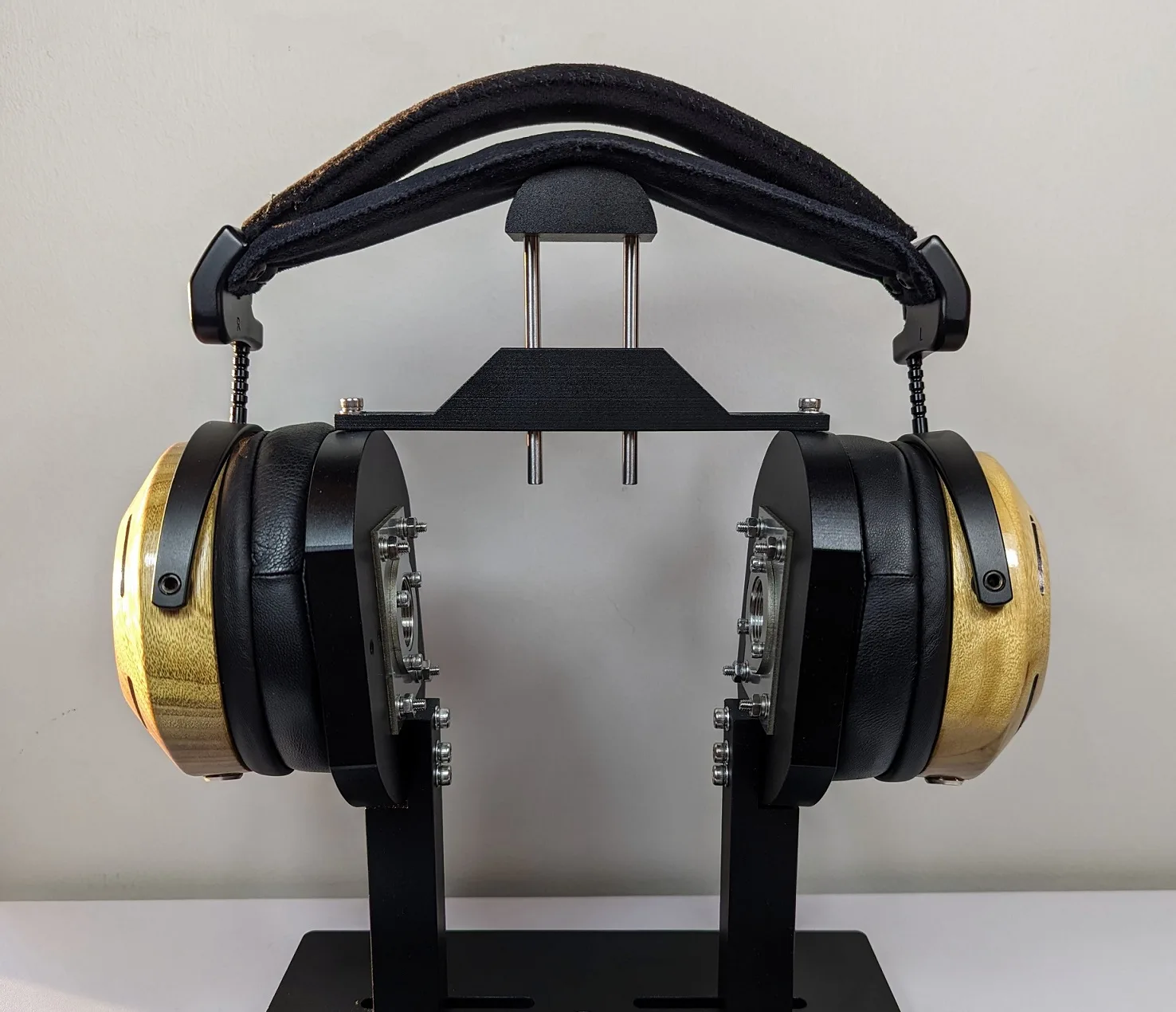 Review: ZMF Eikon (Camphor) - Headphone Corner