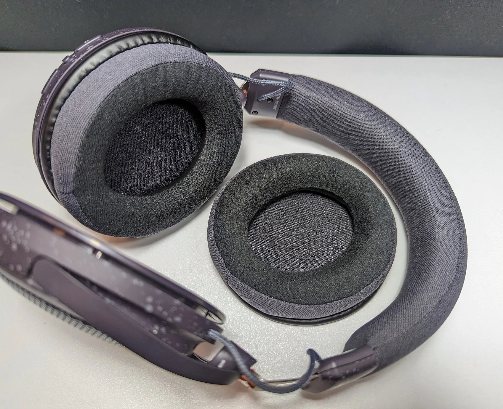 Review: Audio Technica ATH-HL7BT - Headphone Corner