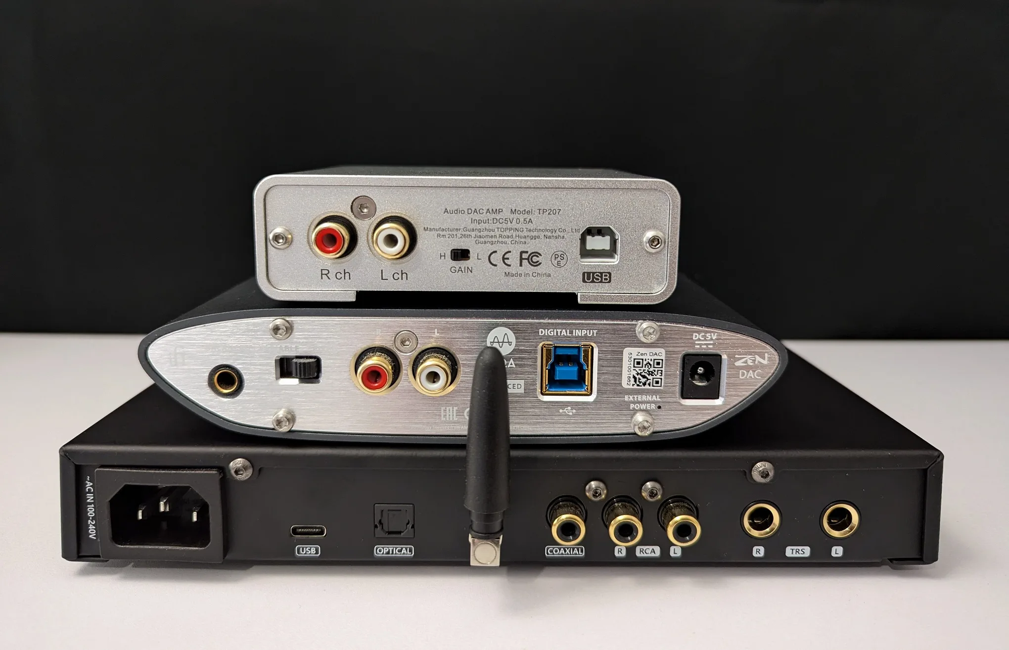 Review: SMSL DL200 - Headphone Corner