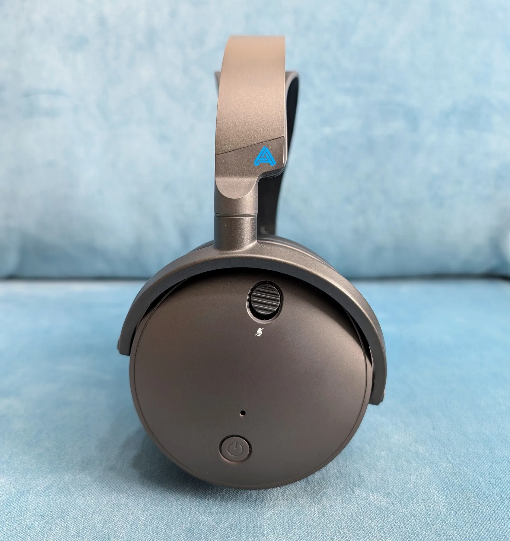 Best closed-back headphone for 400 euros: Audeze Maxwell
